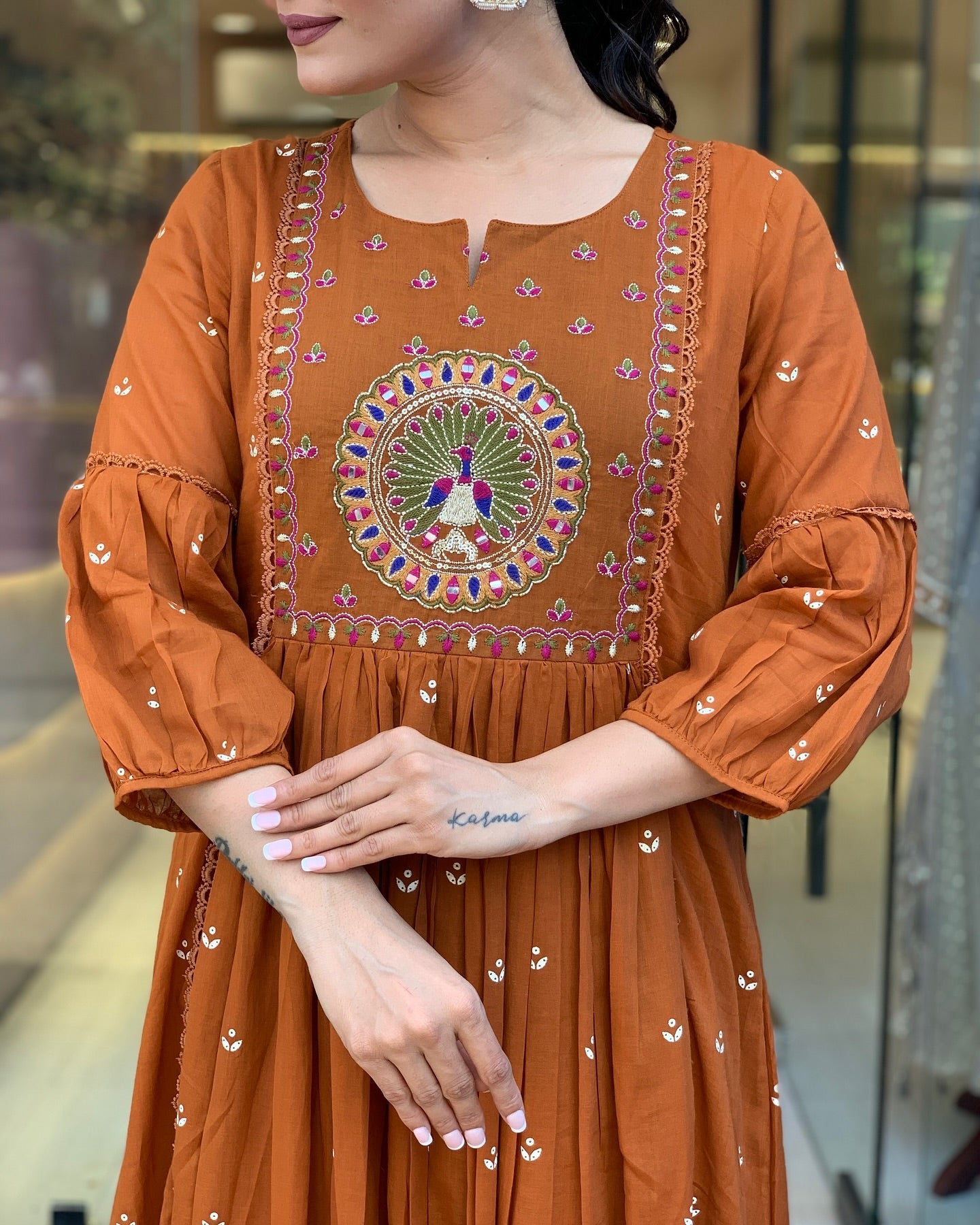 Women Embroidered Cotton Suit Set