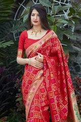 SILK SAREE WITH BEAUTIFUL ZARI WORK IN FORM OF TRADITIONAL MOTIFS