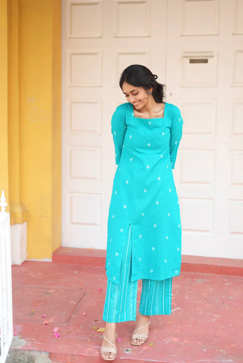 Women Cotton Printed Kurta Set