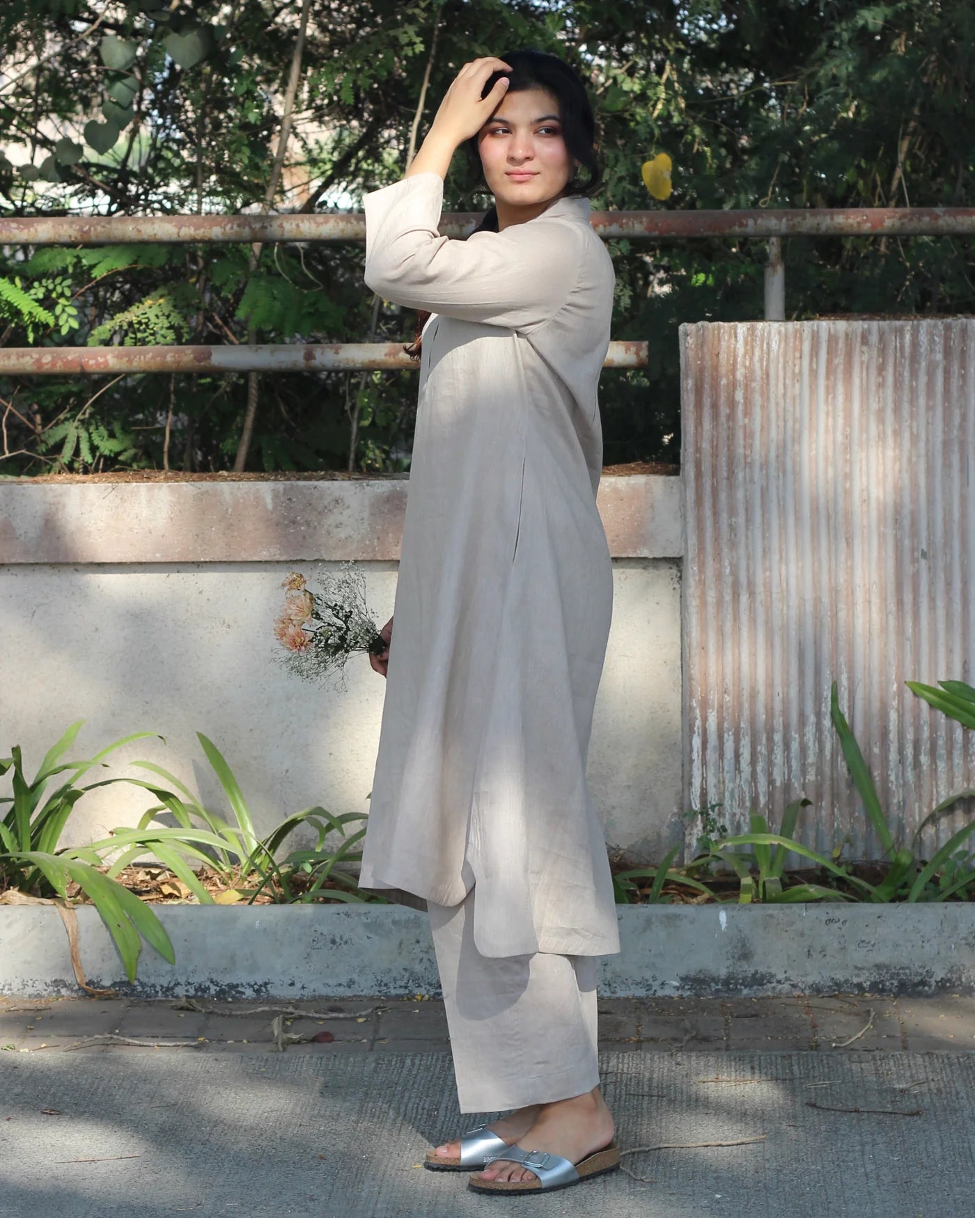 Women Plain Cotton Linen Kurta Set
