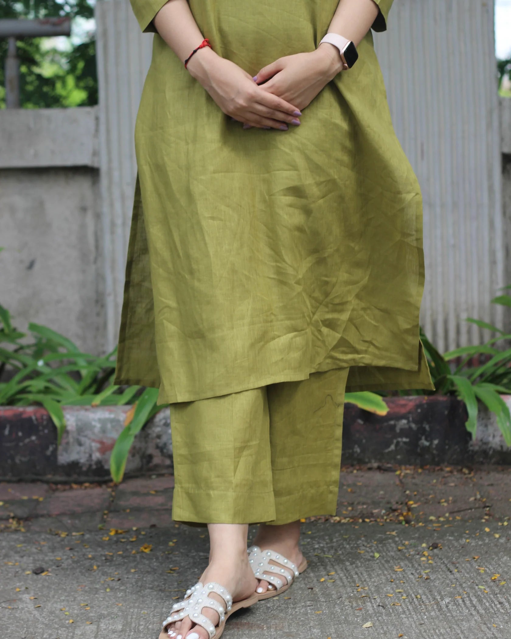 Women Plain Cotton Linen Kurta Set