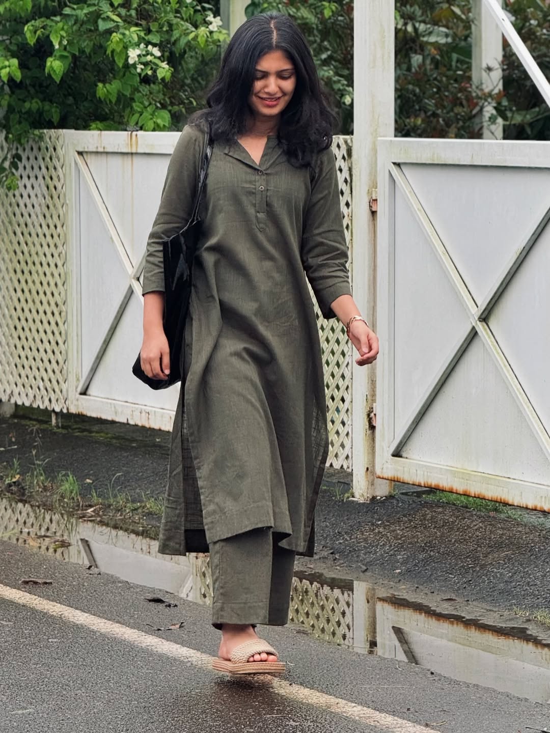 Women Plain Cotton kurta Set