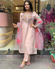 WOMEN PEACH EMBROIDERED SUIT SET