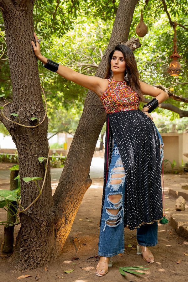 WOMEN PRINTED WITH MIRROR WORK KURTA