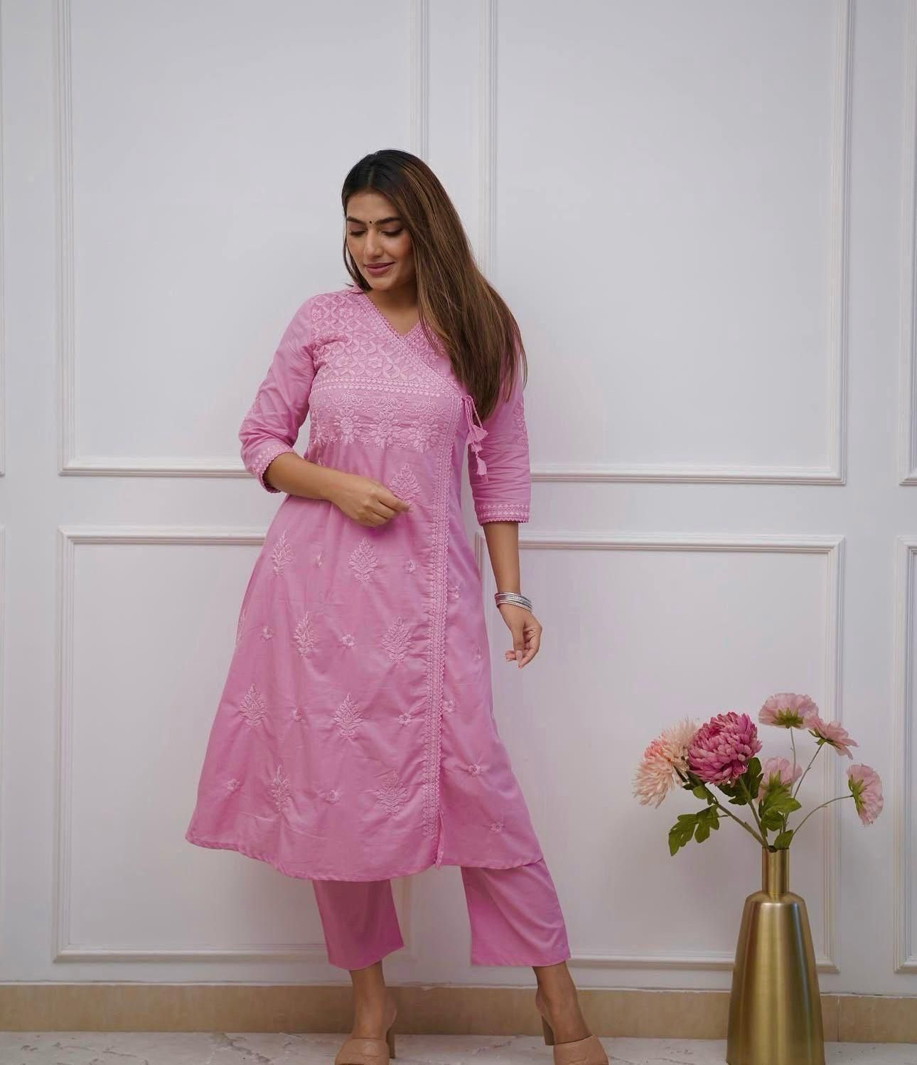 Women Chikankari Work Kurta Set