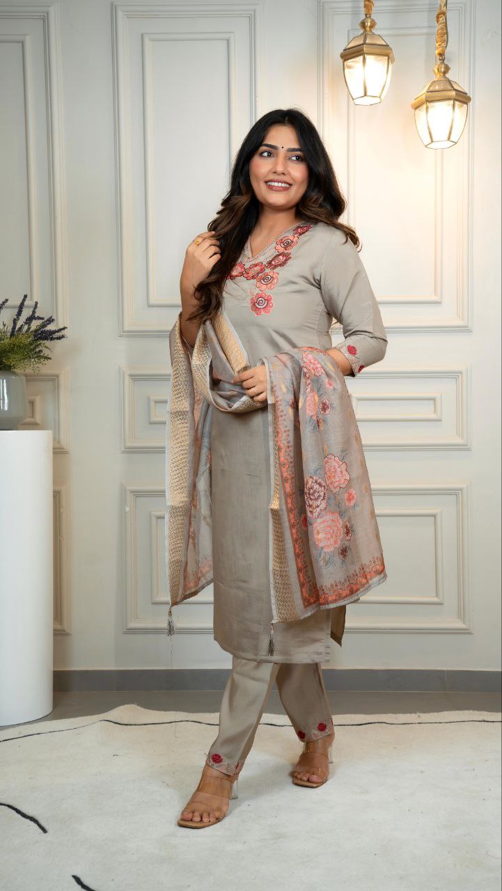 New Designers Kurta Pent Dupatta Set
