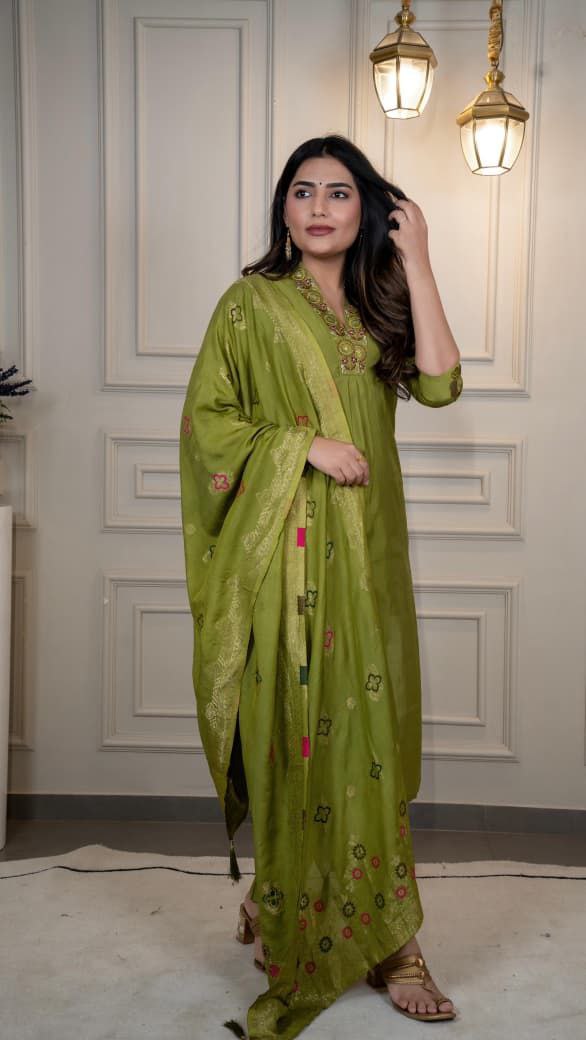 New Designers Kurta Pent Dupatta Set