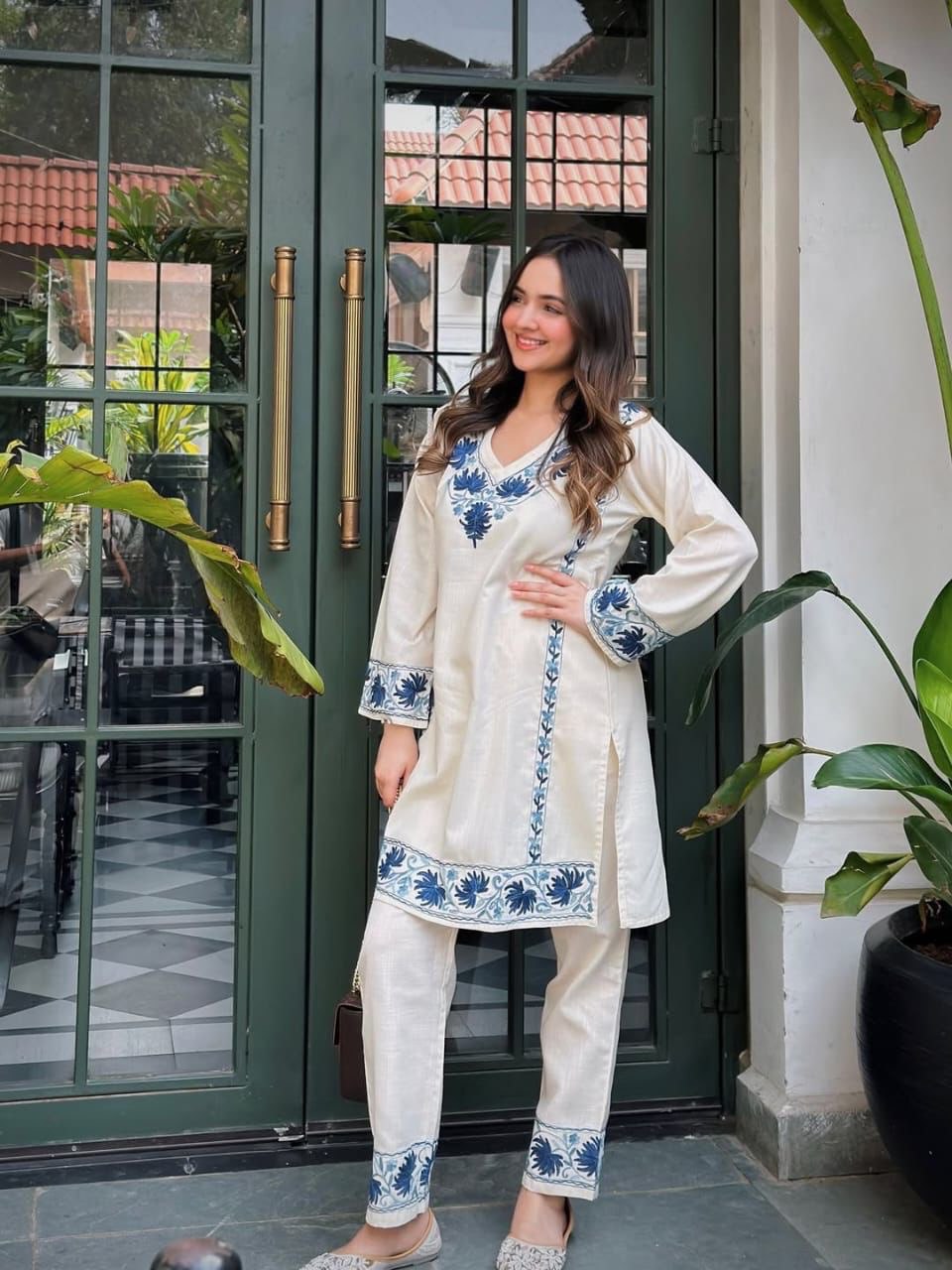 Kashmiri Aari Work Cotton Kurta with Farsi Pant