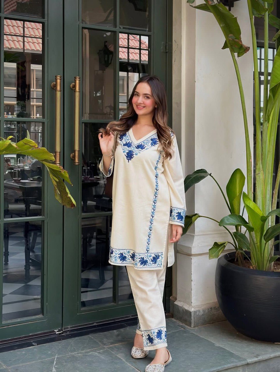 Kashmiri Aari Work Cotton Kurta with Farsi Pant