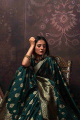 Pure Banarasi Silk Saree Weaved With Zari Comes With Heavy Banarasi Brocade Blouse