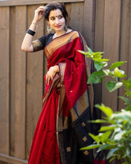 Pure Banarasi Silk Saree Weaved With Zari Comes With Heavy Banarasi Brocade Blouse