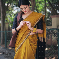 Pure Banarasi Silk Saree Weaved With Zari Comes With Heavy Banarasi Brocade Blouse