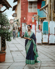 Pure Banarasi Silk Saree Weaved With Zari Comes With Heavy Banarasi Brocade Blouse