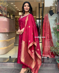 WOMEN RED CHANDERI SUIT SET