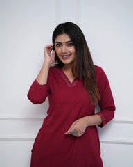 WOMEN PLAIN V-NECK KURTA SET